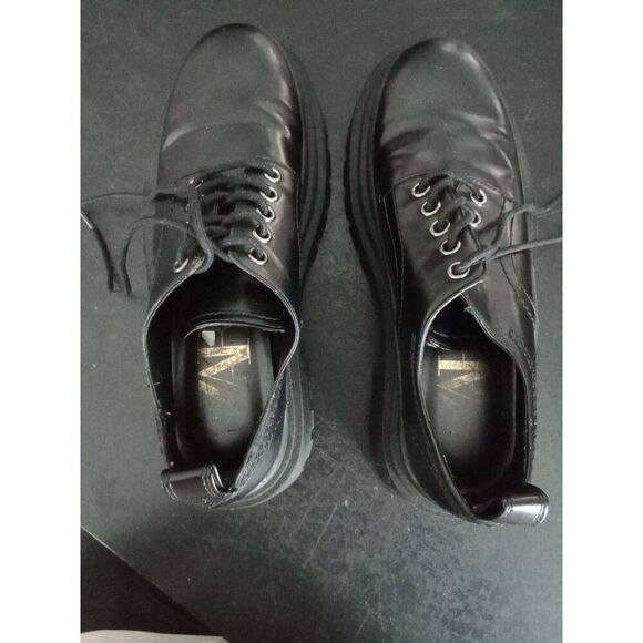 Zara shoes shiny black patent leather heavy thick sole women's size 7.5 (38) - Picture 6 of 9